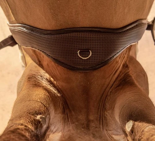 Synthetic Shoulder Relief Girth